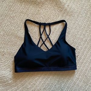 Under armour sports bra large